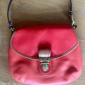 COACH Small leather bag with handle and  Metal Push Bag Lock